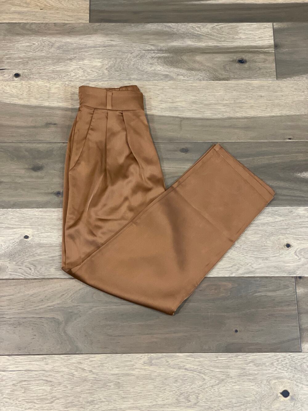 Monteau Los Angeles Satin Pleated Front Pants Size S Light Brown
